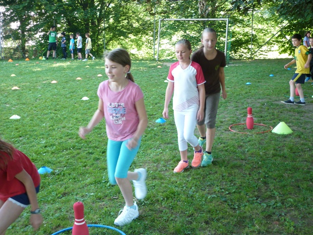 Lustige Turnstunden für die 4b Klasse mit Hrn. Kaufmann vom Bewegungsland Steiermark