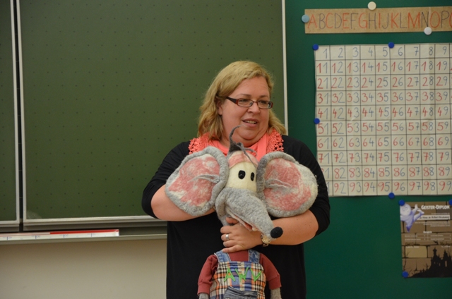 Rudi, der Abfallexperte besuchte unsere Schule