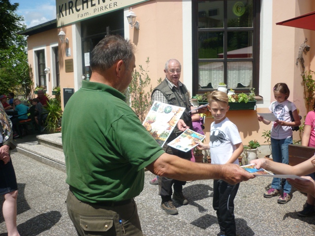 Ein Waldtag für die 3. Klassen mit dem Jagdschutzverein